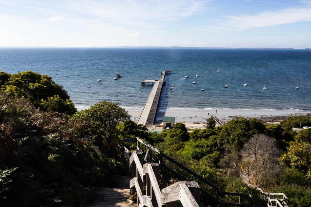 Photograph of Flinders Pier and ocean on the Mornington Peninsula, Australia.